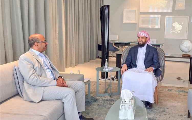 ‏المحرّمي يطّلع على الخطط التطويرية لوزارة النفط والمعادن وآليات مجابهة التحديات الراهنة