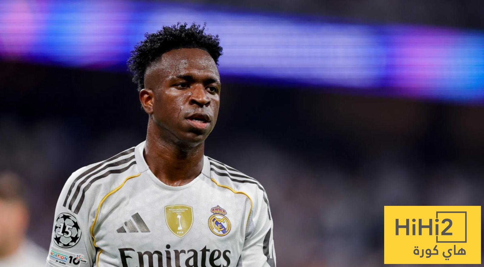 اجتماع حاسم بين ريال مدريد ووكلاء فينيسيوس.. ومورينيو يحسم موقفه من رحيل اللاعب