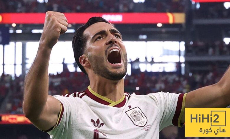 قاهر البرتغال ورونالدو …! ميكيل ميرينو أغرب لاعب في تاريخ كرة القدم