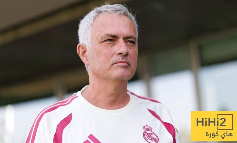 شكل العلاقة بين مورينيو وبينتوس داخل ريال مدريد