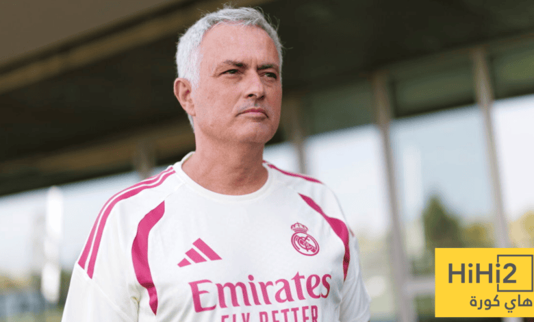 غدا سيقولون له كلاما بذئيا.. سخرية من حفاوة جمهور ريال مدريد بمورينيو