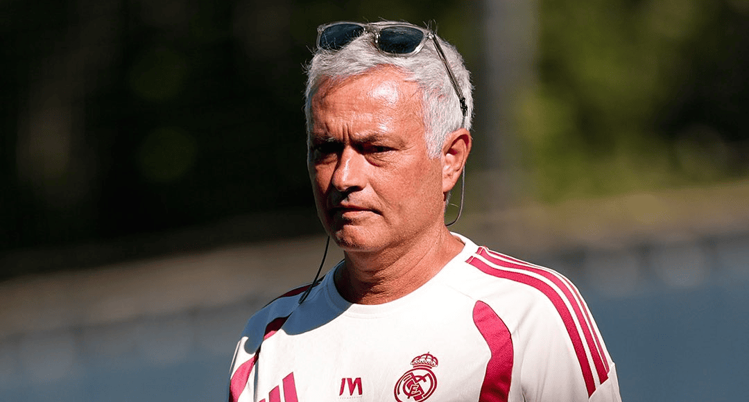 هذا اللاعب هو القائد الحقيقي لريال مدريد في نظر مورينيو