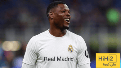 تأجيل موعد تقديم دومفريس لاعباً جديداً لريال مدريد!