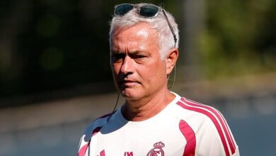 مورينيو يتمسك بلاعب ريال مدريد المنبوذ.. ما السر؟!