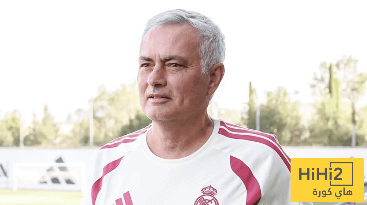 شاهد ردة فعل طريفة للاعبي ريال مدريد على أسلوب مورينيو الصارم!