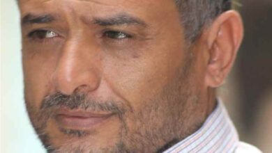 أحمد عثمان: إعادة تدوير الملفات القديمة.. محاولة للتشويش على قرارات العليمي