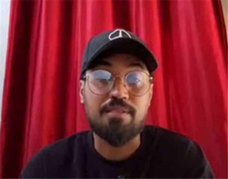 المشهد اليمني - أول تعليق حكومي على فرار صانع المحتوى عماد الفيل من مناطق سيطرة الحوثي بعد تلقيه تهديدات