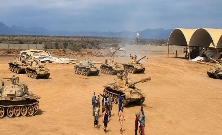 إصابة جنديين من درع الوطن في هجوم بطائرة مسيّرة حوثية