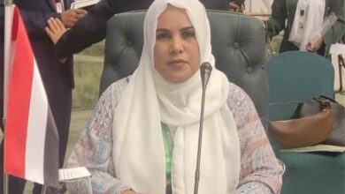 المشهد اليمني - التراجع عن تعيين عهد جعسوس وزيرة للإدارة المحلية وإعادتها إلى منصبها السابق