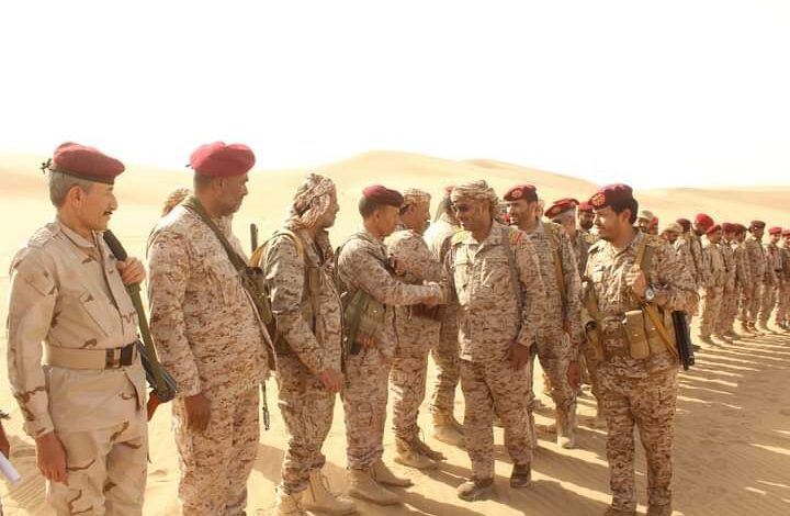 الجيش في المنطقة السادسة يوجه برفع الجاهزية القتالية القصوى