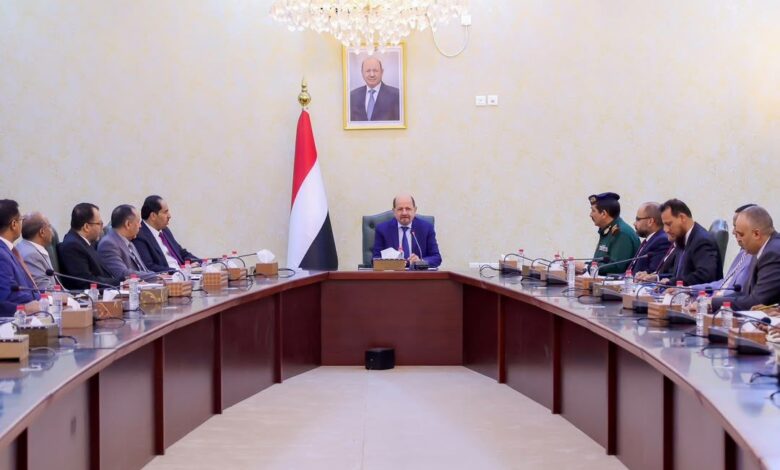 الحكومة تجتمع في عدن وتقف على آخر المستجدات
