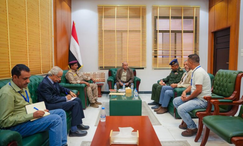 الخنبشي يؤكد توفير بيئة آمنة لعمل الأمم المتحدة والمنظمات الدولية في حضرموت