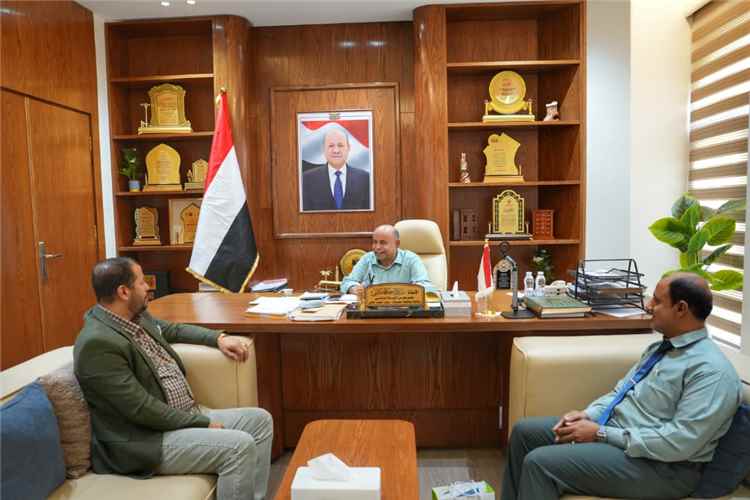 الخنبشي يشيد بإسهامات صلة في دعم القطاع الصحي بحضرموت ويؤكد أهمية تعزيز الشراكة لخدمة المواطنين
اخبار حضرموت