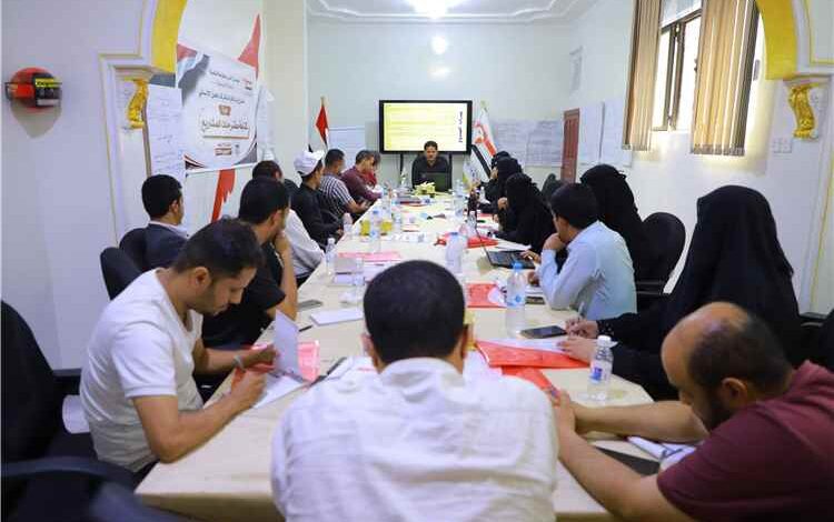 الدائرة الإنسانية بالمجلس الأعلى للمقاومة الشعبية تدشن مشروع بناء قدرات شركاء العمل الإنساني في تعز