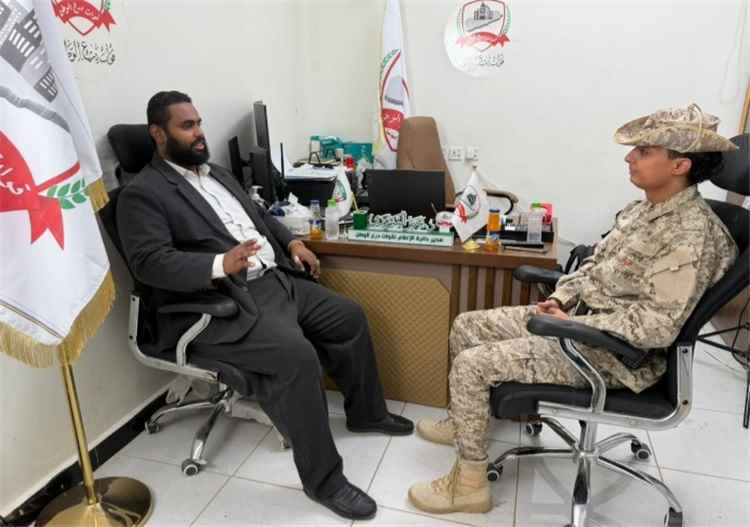 الدكتور الصولبة يزور مقر القيادة العامة لقوات درع الوطن ويلتقي بالدكتور السروري
