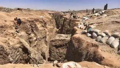 الذهب يقود إلى الدم في حضرموت.. قتيل وتحرك حكومي عاجل لوقف التنقيب في «قضية»
