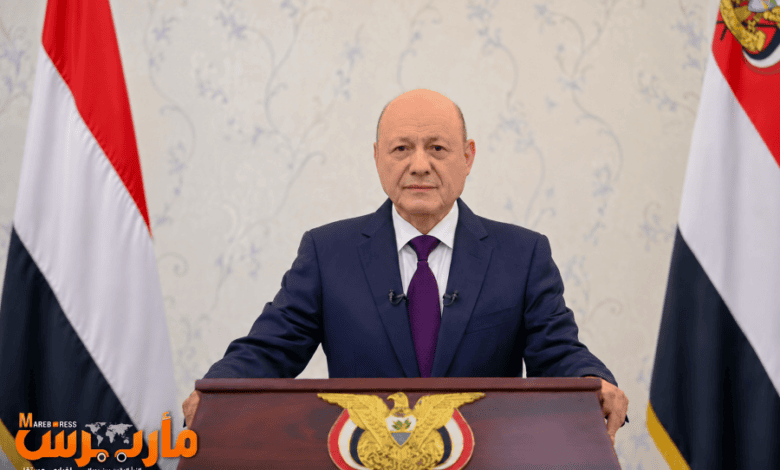 الرئيس العليمي: تحرك مشترك مع التحالف والمجتمع الدولي لردع الحوثيين وتأمين الممرات المائية