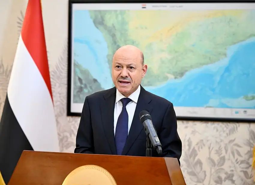الرئيس يعلن في بيان للشعب العمل على استئناف تصدير النفط ودفع رواتب الموظفين في جميع أنحاء البلاد