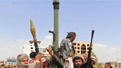 الزرقة: نيران قليلة وطبول حرب كثيرة.. مخاطر التصعيد تتصاعد في اليمن