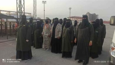 الشرطة النسائية تؤدي دورًا محوريًا في تنفيذ الخطة الأمنية لمهرجان البلدة السياحي