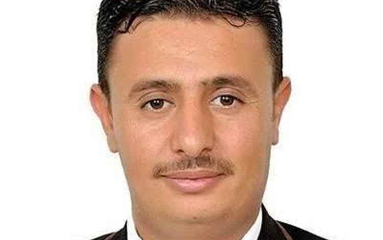الصلاحي ينتقد التوسع في تعيين المستشارين بوزارة الإعلام ويحذر من أعبائهم المالية