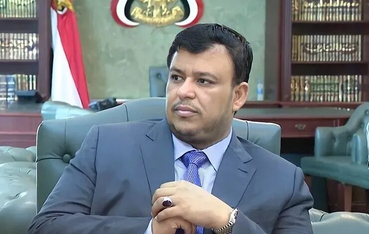 العليمي يتوعد بالخيار العسكري: جاهزون لأي مواجهة عسكرية مع الحوثيين إذا فُرضت الحرب مجددًا