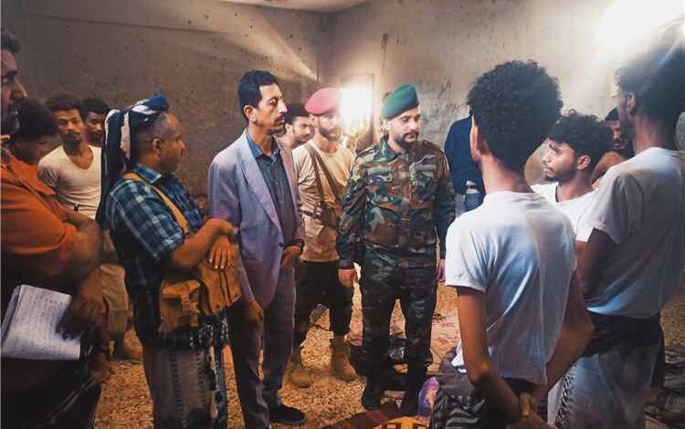 العميد طلال الكلدي ووكيل نيابة جعار يتفقدان سجن 7 أكتوبر ويوجهان بسرعة استكمال إجراءات النزلاء