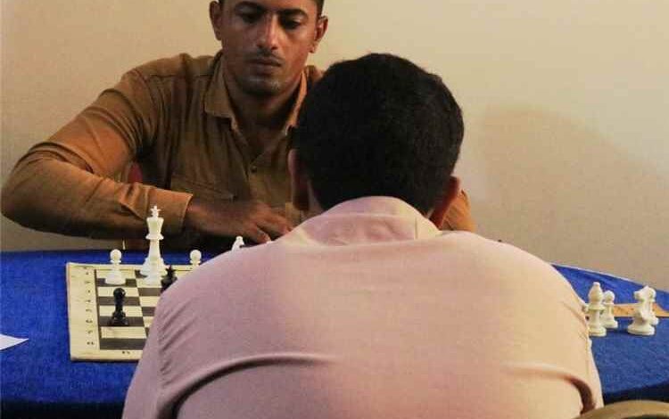 العميري في صدارة بطولة الفقيد حسين العكبري الشطرنجية الـ11 بالعلامة الكاملة
