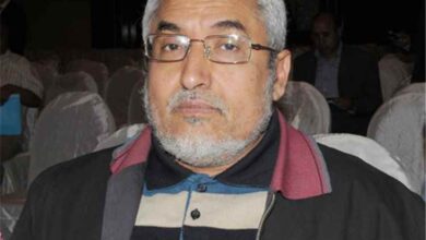 الفريق الحكومي يصل مأرب بعينة من الجثمان المنسوب لمحمد قحطان لإجراء فحوصات الهوية