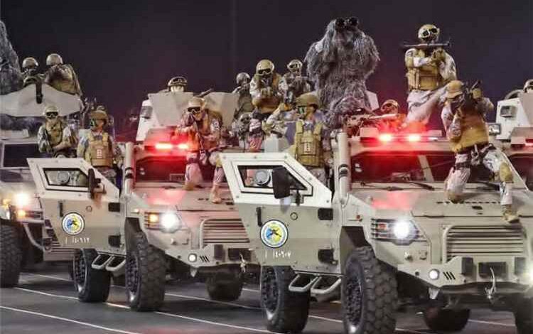 المشهد اليمني - الكشف عن استعدادات عسكرية سعودية ضخمة لهجوم بري وبحري ضد الحوثيين في اليمن