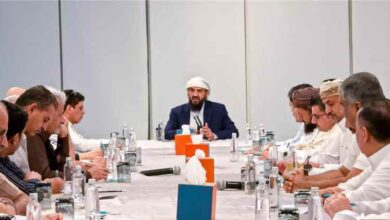 المحرّمي يعقد لقاءً موسعاً مع الوفد الجنوبي ويؤكد أهمية الإعداد لإنجاح الحوار الجنوبي