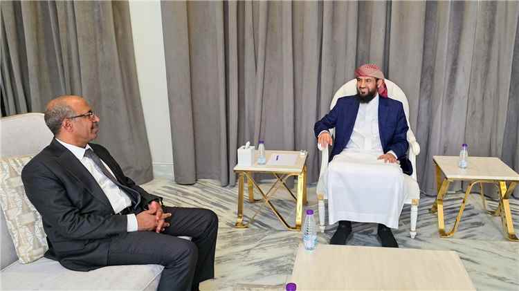 المحرّمي يناقش مع وزير النفط ترتيبات استئناف تصدير النفط الخام وتعزيز موارد الدولة