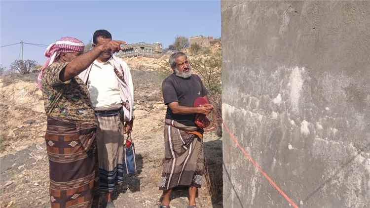 المهندس خالد العمودي يتفقد مشروع إعادة الضخ الزغرور بيافع رُصُد.. ومؤشرات على قرب التشغيل