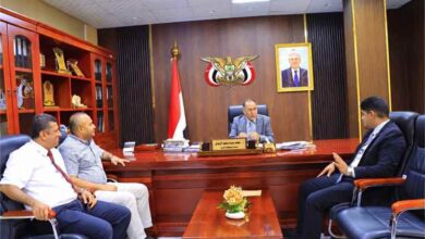 الوزير الأشول يبحث مع رئيس وحدة الشراكة بين القطاعين العام والخاص تعزيز التكامل المؤسسي وآليات تسريع المشاريع الاستثمارية ذات الأولوية