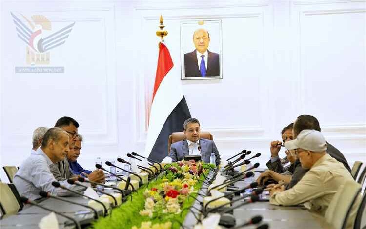 الوزير دماج يؤكد أهمية تعزيز الهوية الوطنية وتطوير القطاعين الثقافي والسياحي