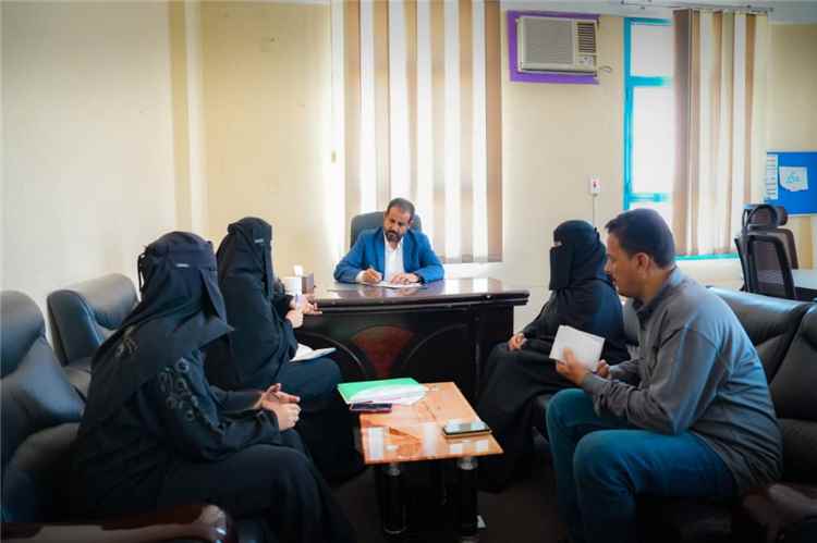 الوكيل الجهوري يطّلع على سير العمل بالإدارة العامة لبحوث التنمية الإدارية والتدريب ويؤكد دعم تطوير الأداء المؤسسي
