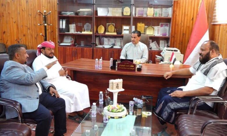 الوكيل السعيدي يبحث تطوير العمل التعاوني ودعم تسويق المنتجات الزراعية بحضرموت