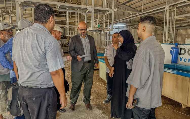 الوكيل بابلغوم يطلع على سير العمل في مركز تربية الأحياء المائية والاستزراع السمكي بعدن