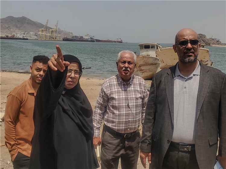 بتوجيه من الوزير السقطري.. الوكيل بابلغوم يتفقد هيئة أبحاث علوم البحار بعدن ويؤكد دعم البحث العلمي للنهوض بالقطاع السمكي