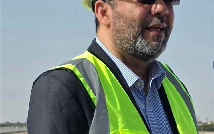 بدعم من حملة تنظيف الألواح.. المحطة الشمسية ترفع إنتاجها إلى 76 ميجاوات وتقليص الإطفاء النهاري في عدن