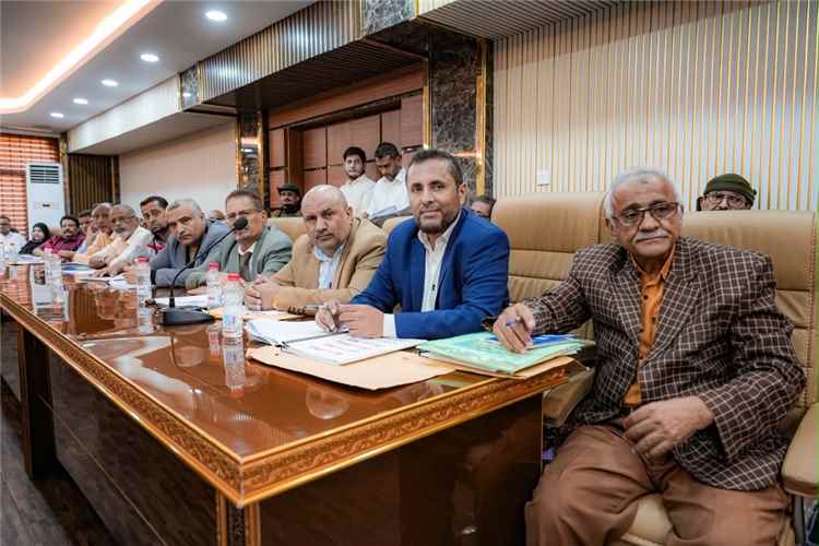 برئاسة المحافظ شيخ..المكتب التنفيذي يؤيد مخرجات مؤتمر الشراكة بمنح السلطات المحلية حكم كامل الصلاحيات ويناقش ملفات النفط والغاز والتجارة والصناعة