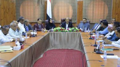 برئاسة الوكيل بارباع تنفيذي وادي وصحراء حضرموت يناقش الحساب الختامي لعام 2025 ويستعرض أداء المكاتب التنفيذية والخدمية