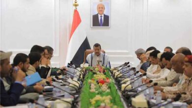 تنفيذي مأرب يناقش تقارير أداء مكاتب التخطيط والأشغال ووحدة النازحين واللجنة الوطنية للمرأة
