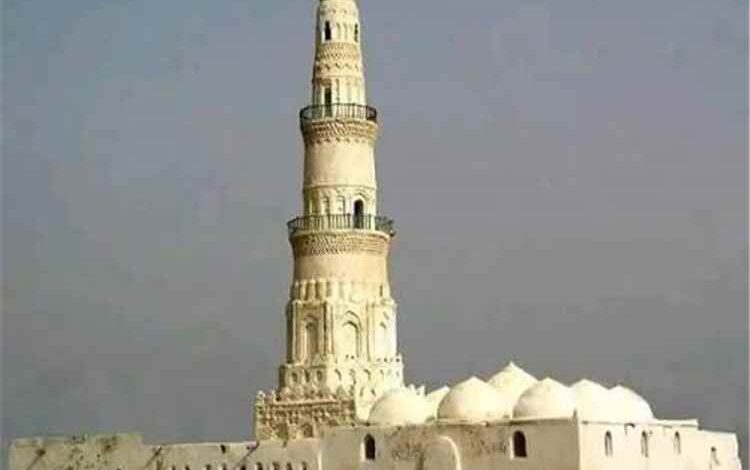 جامع الشاذلي في المخا.. حيث يمتزج التصوف بمزاج القهوة العالمي