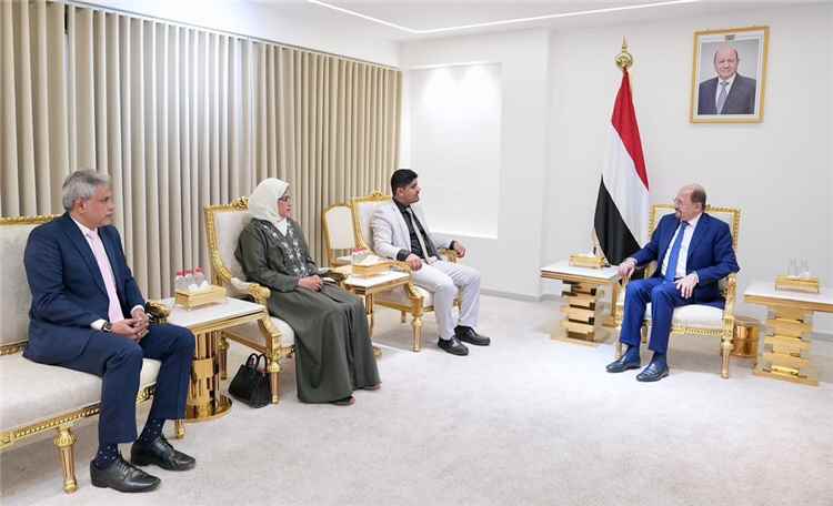 رئيس الوزراء وزير الخارجية: الشراكة مع القطاع الخاص احد المرتكزات الرئيسية لبرنامج الحكومة وضمن أولوياتها
