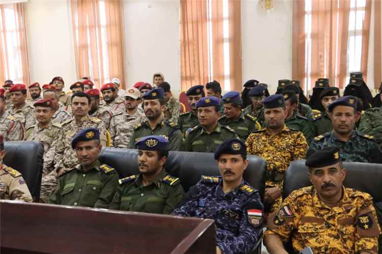 ريمة.. السلطة المحلية وقيادات الجيش والأمن تؤكد الجاهزية العالية وتدعو إلى توحيد الصفوف استعداداً لمعركة استعادة الدولة