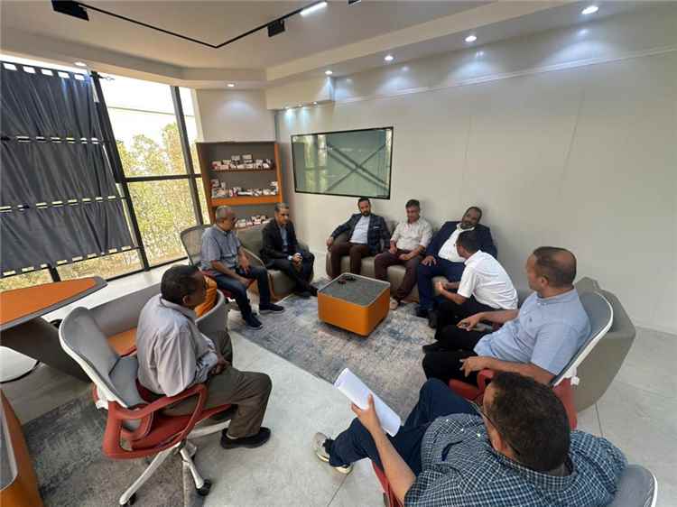 زيارة رقابية تكشف تطور الصناعة الدوائية المحلية في عدن