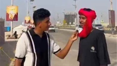 شرطة الآداب بساحل حضرموت تضبط صانع محتوى بعد نشره فيديو خادشًا للحياء في المكلا