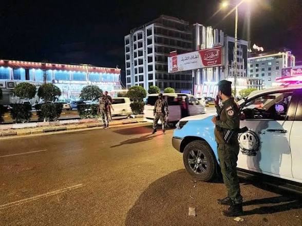 ضربة أمنية واسعة.. الشرطة تطيح بـ129 متهماً وتكشف حصيلة الجرائم خلال 24 ساعة