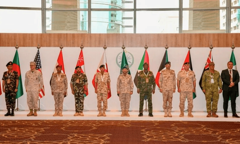 عاجل: السعودية تنجح في حشد تحالف دولي للدفاع عن الملاحة في البحر الأحمر.. وظهور علني لأول ائتلاف لحماية باب المندب